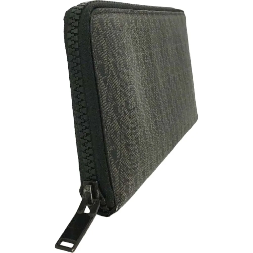 561220Y (S3) YVES Saint Laurent Wallet Long Zip Around Black PVC
