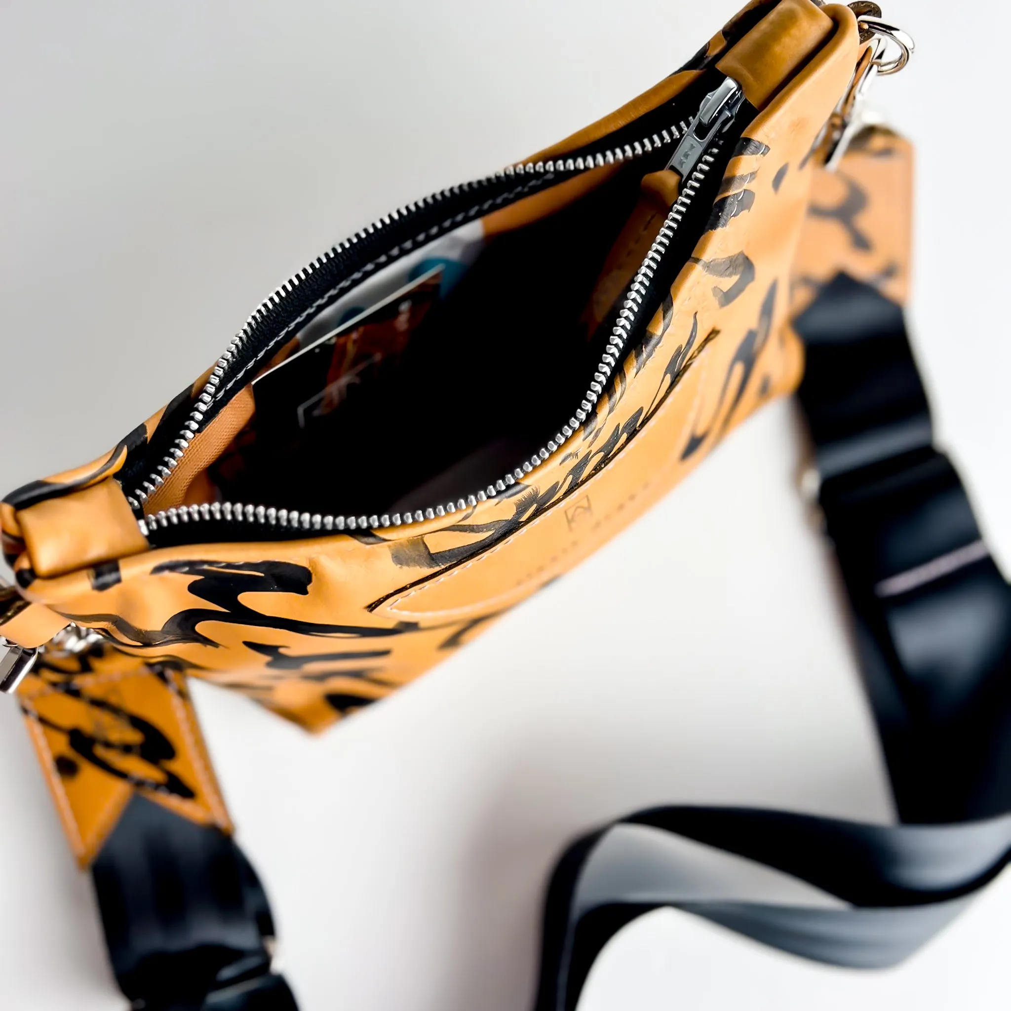 Anniversary Collection | Penelope Crossbody | Painted Sundance