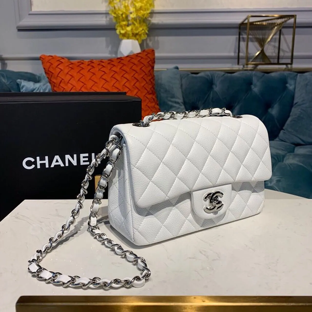 CHLSmall Classic Handbag Silver Hardware White For Women, Women&#8217;s Bags, Shoulder And Crossbody Bags 7.8in/20cm A01113
