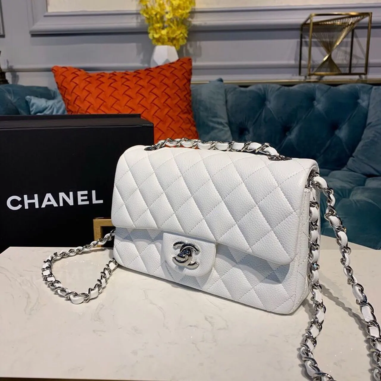 CHLSmall Classic Handbag Silver Hardware White For Women, Women&#8217;s Bags, Shoulder And Crossbody Bags 7.8in/20cm A01113