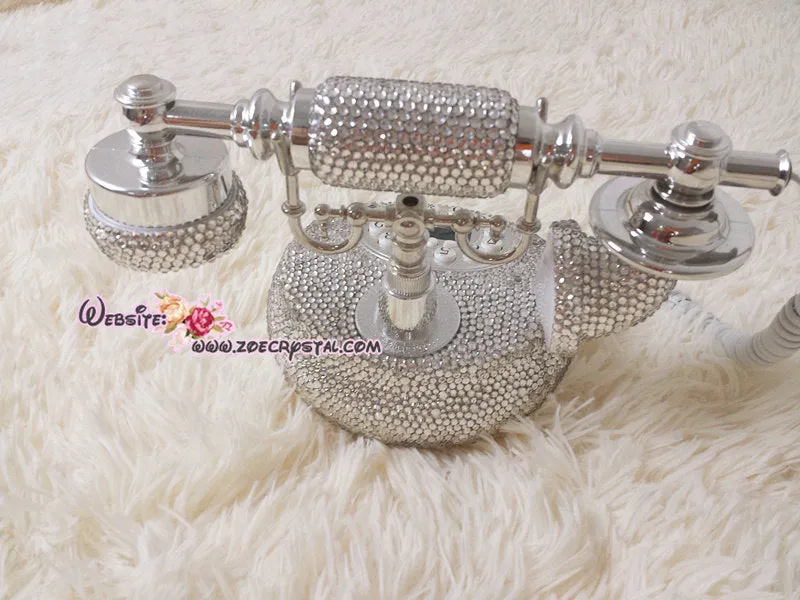 CLASSIC Bling and Sparkly PHONE to ensure a good mood when making / receiving a call