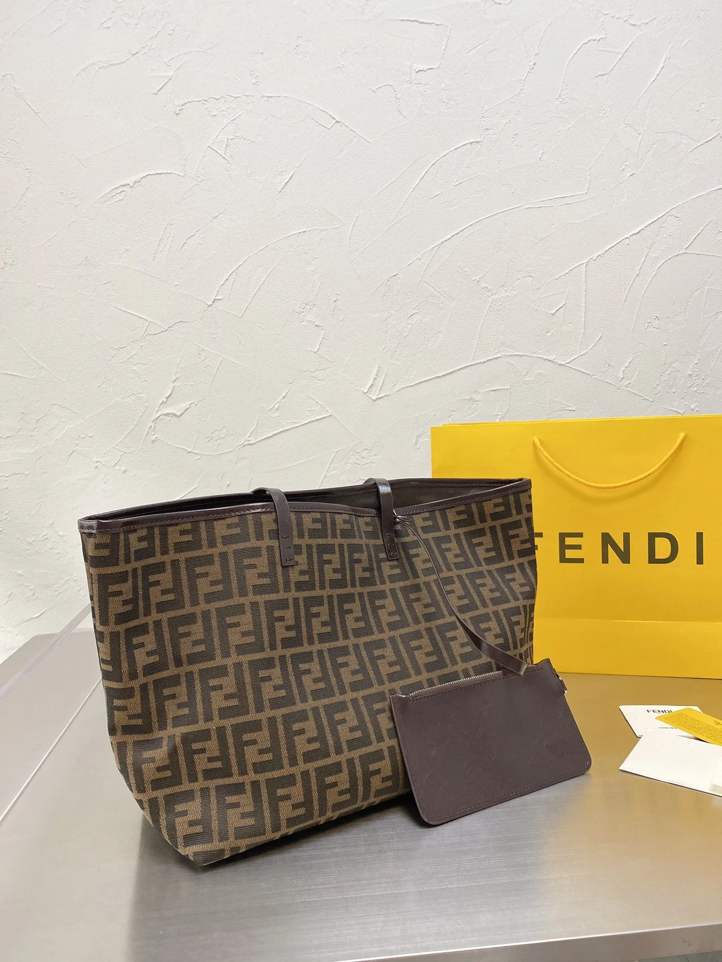 EN   Designer bags by Fendi 124