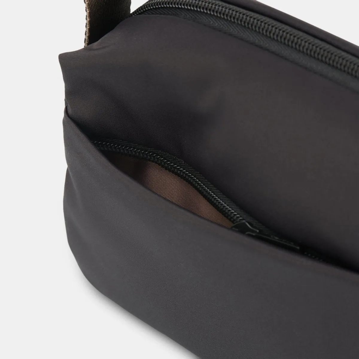 Hedgren Neutron Small Black Crossbody Bag
