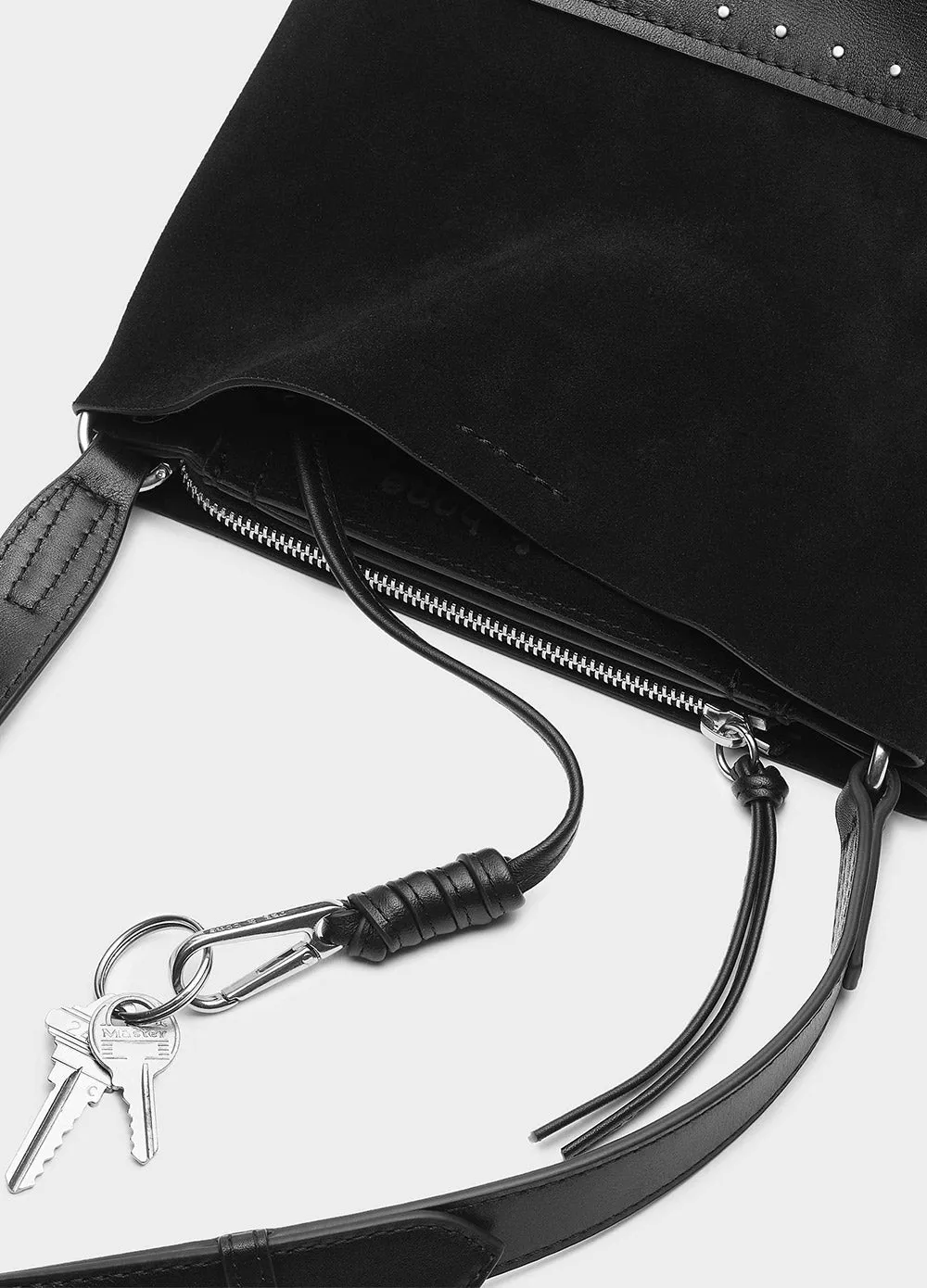 Passenger Crossbody 2.0