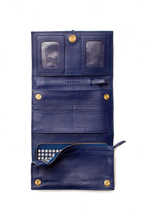 Sapahn Bag: Stanley Leather Crossbody Wristlet Wallet