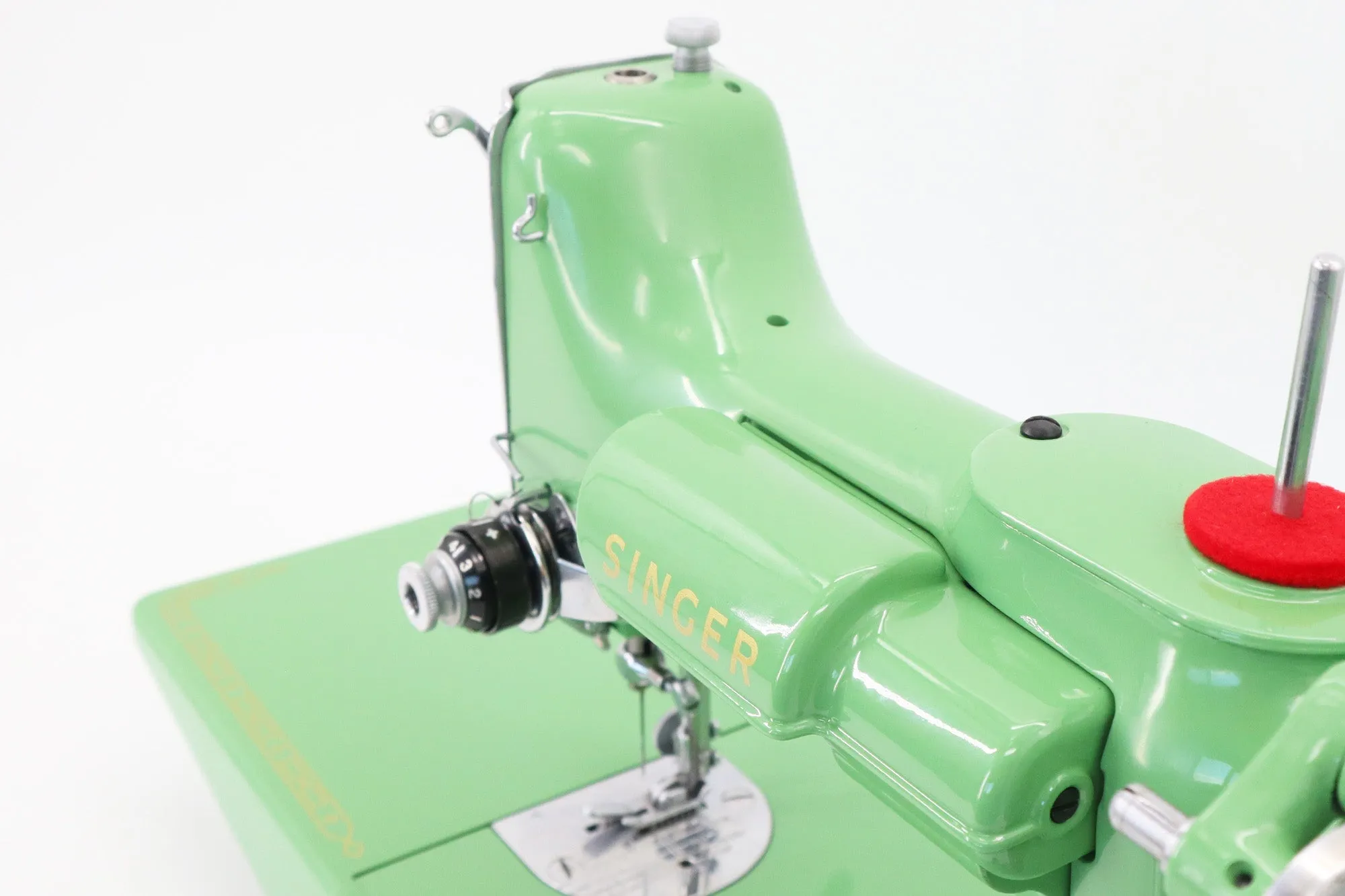 Singer Featherweight 221, AL934*** - Fully Restored in Jadeite Milky Green