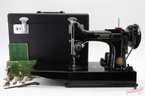 Singer Featherweight 221 Sewing Machine, AL015***