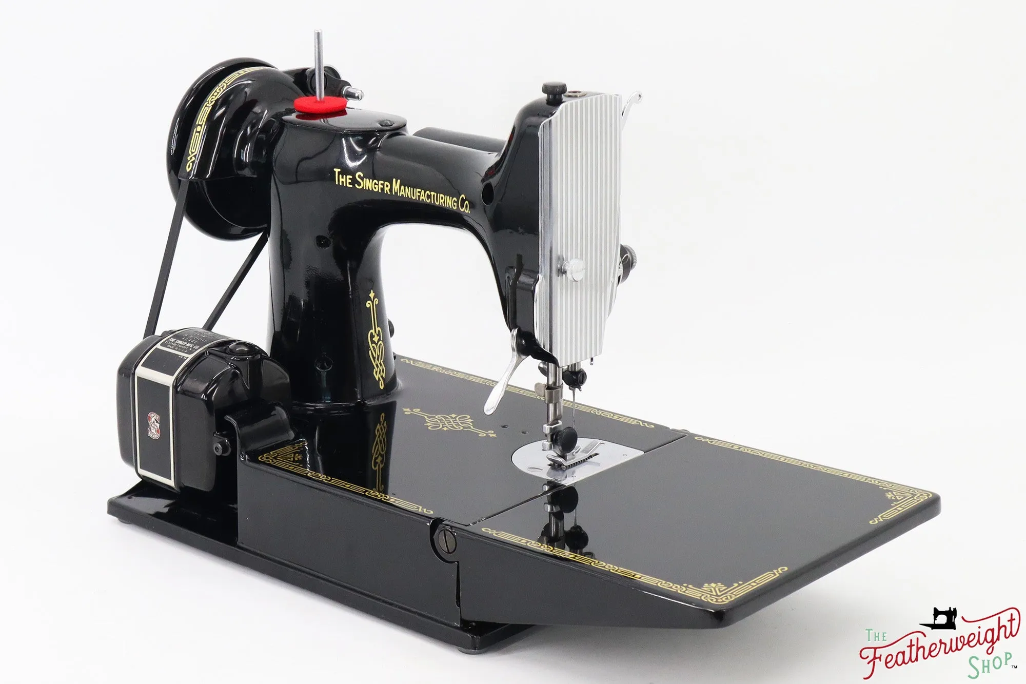 Singer Featherweight 221 Sewing Machine, AL181*** - 1952