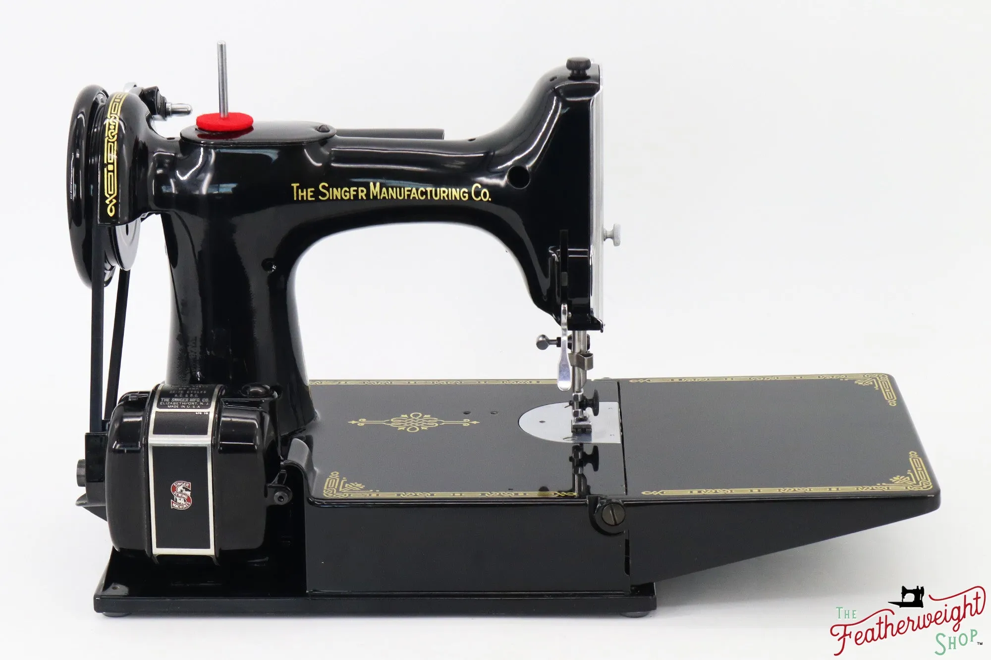 Singer Featherweight 221 Sewing Machine, AL181*** - 1952