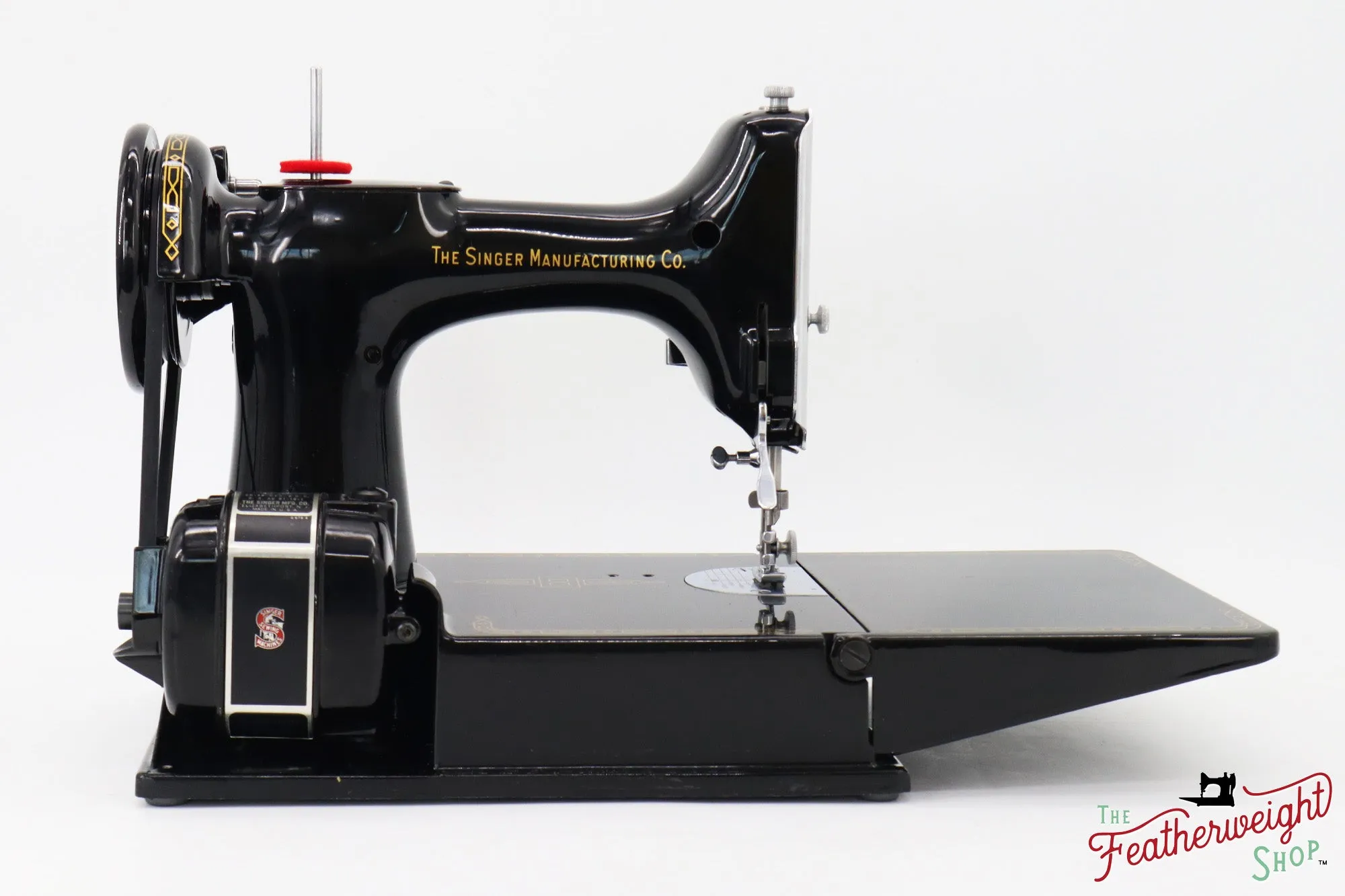 Singer Featherweight 221 Sewing Machine, AM380*** - 1956