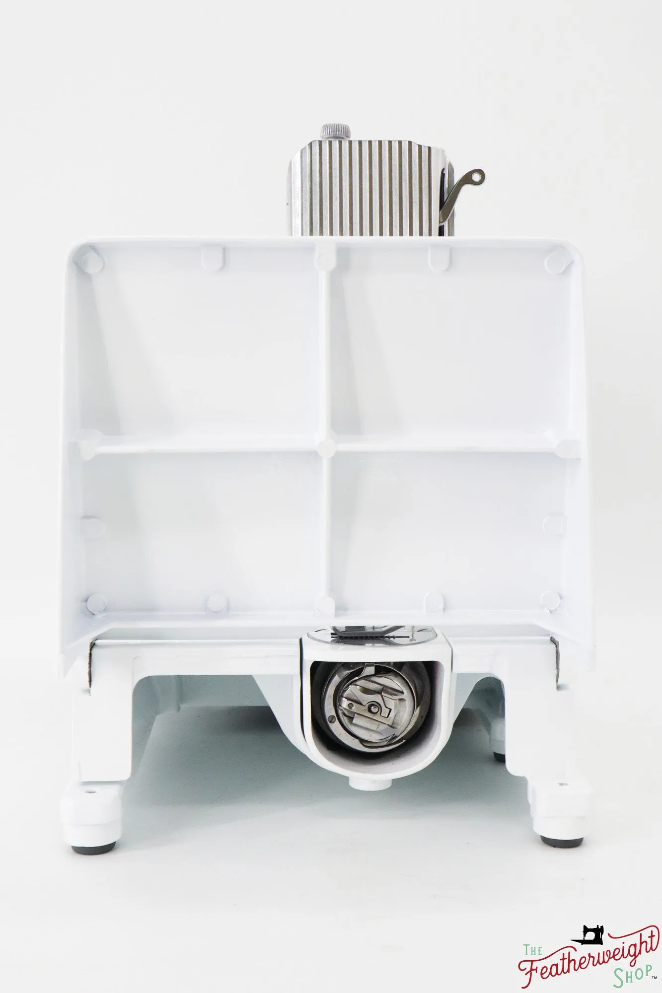 Singer Featherweight 222K - EJ6207** - Fully Restored in White