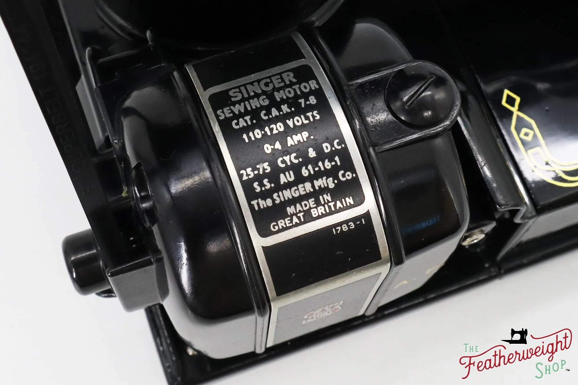 Singer Featherweight 222K Sewing Machine, Red 'S' - ES353*** - 1961