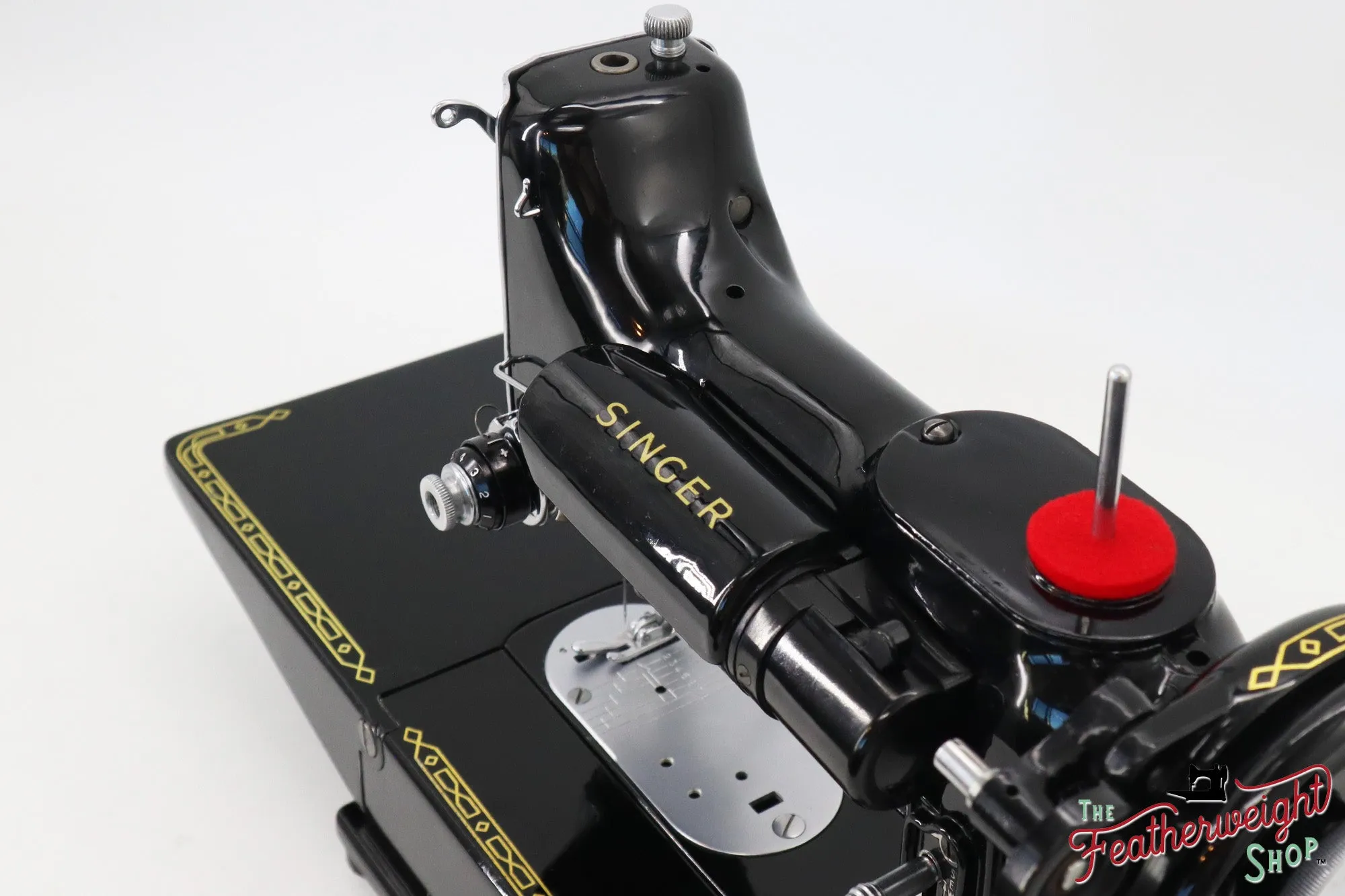 Singer Featherweight 222K Sewing Machine, Red 'S' - ES353*** - 1961