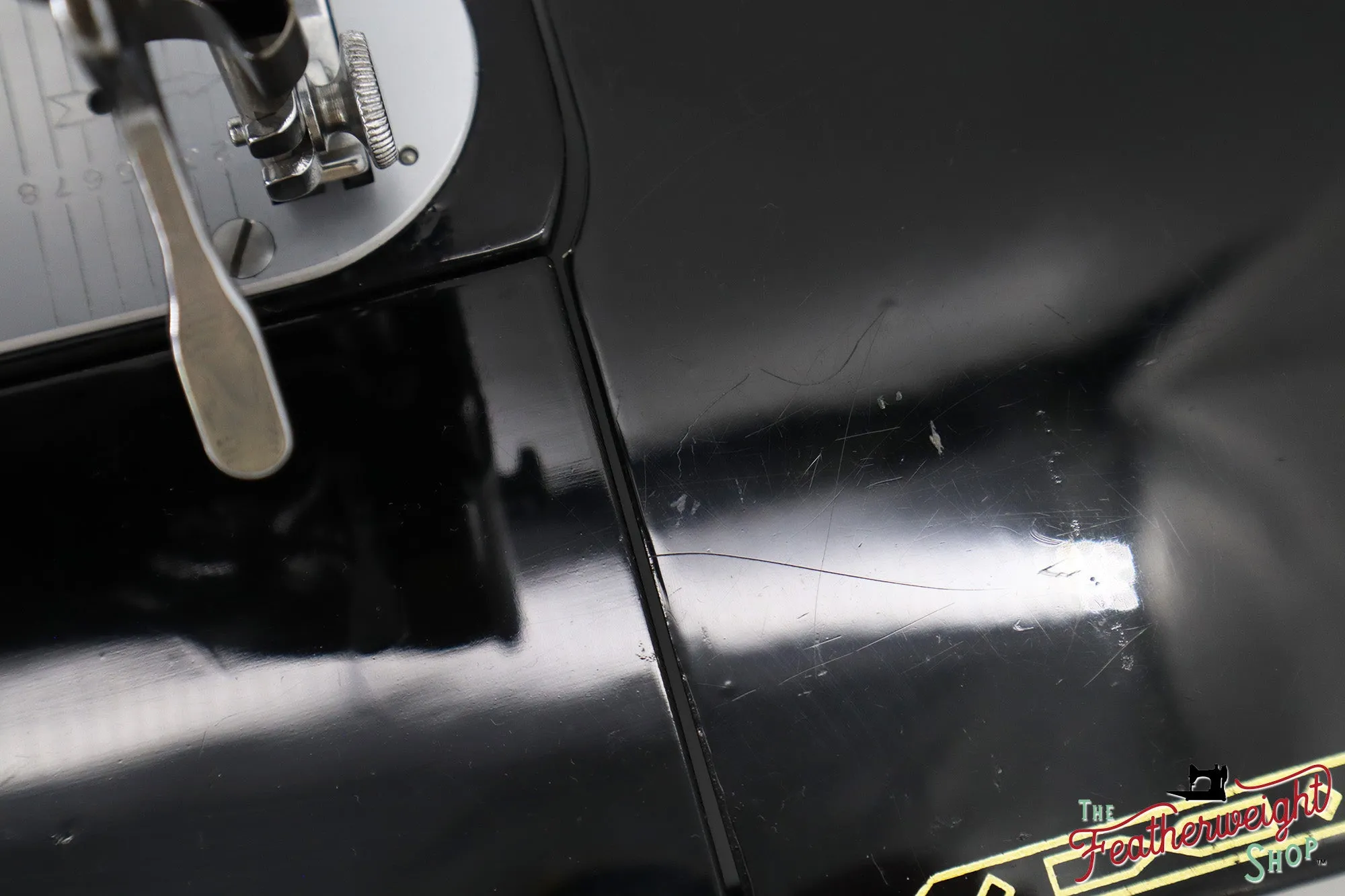 Singer Featherweight 222K Sewing Machine, Red 'S' - ES353*** - 1961