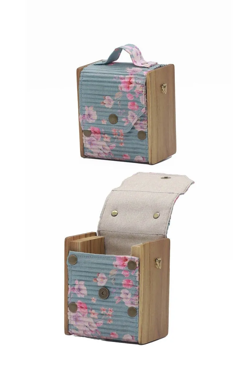 Vintage Blossom 4 in 1 Box Clucth